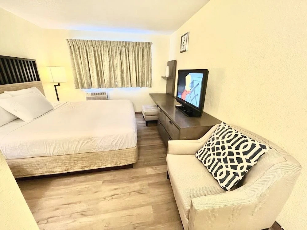 Economy room