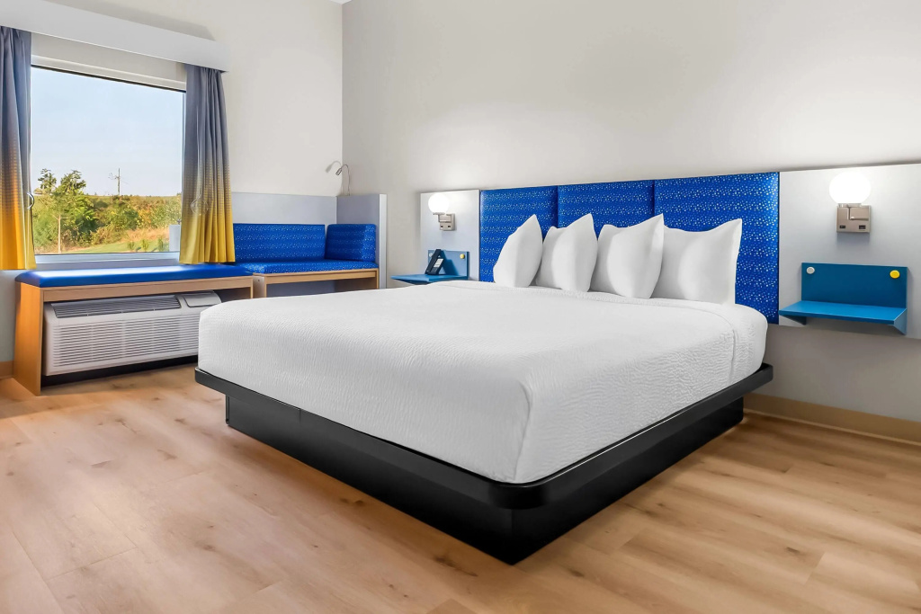 Microtel Inn & Suites by Wyndham Prattville Montgomery image 5