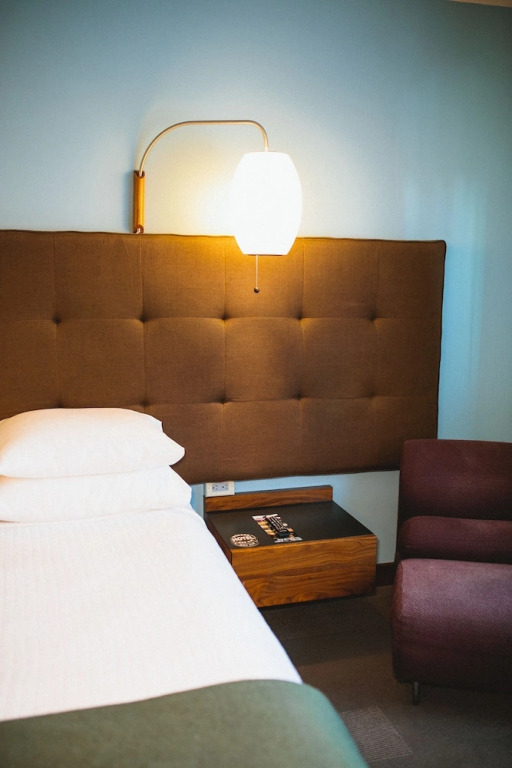 標準四人房，雙人床