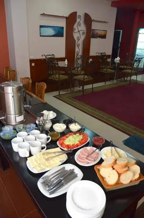 G-Bakuri Hotel - Général
