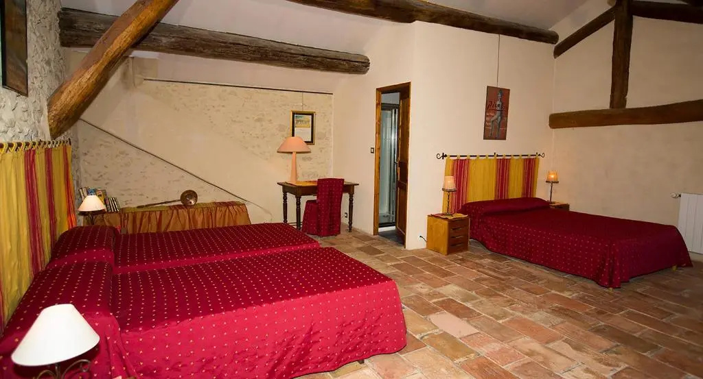 Maison d'Hôtes Lou Geneste - Chambres