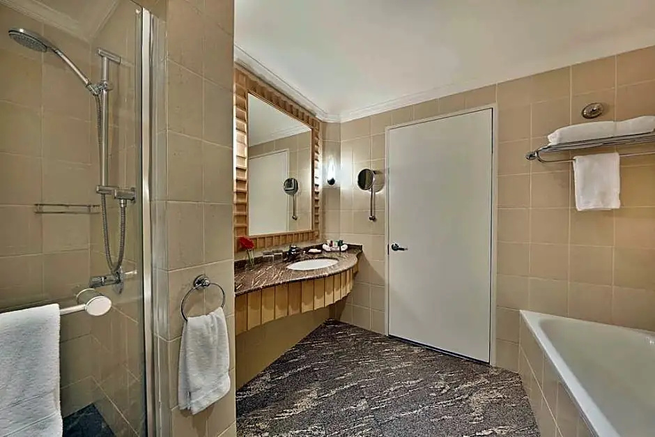 NH Johannesburg Sandton Hotel - Chambres