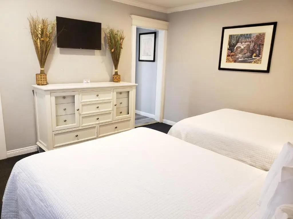 Standard Double Family room (full double bed)