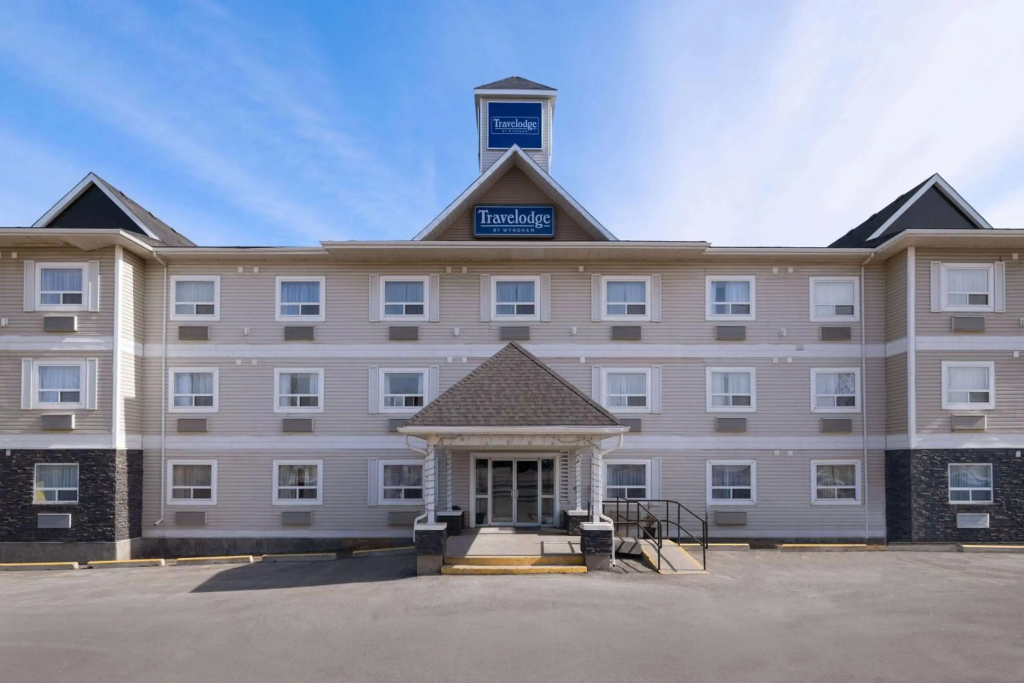 Travelodge by Wyndham Fort McMurray - фото 37