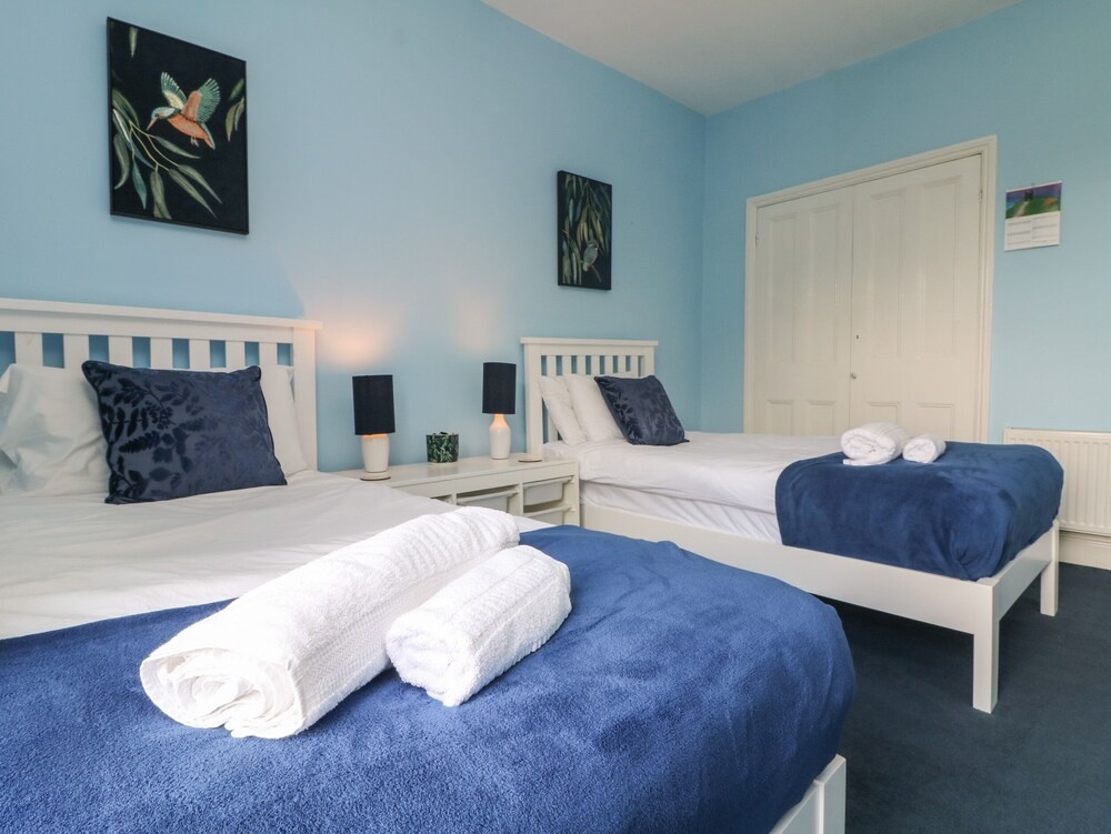 Gweek House — 5