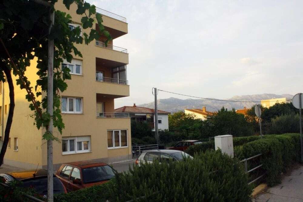 Image 12