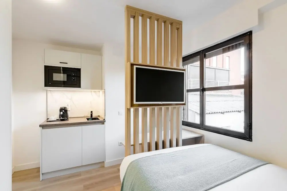 Grand room