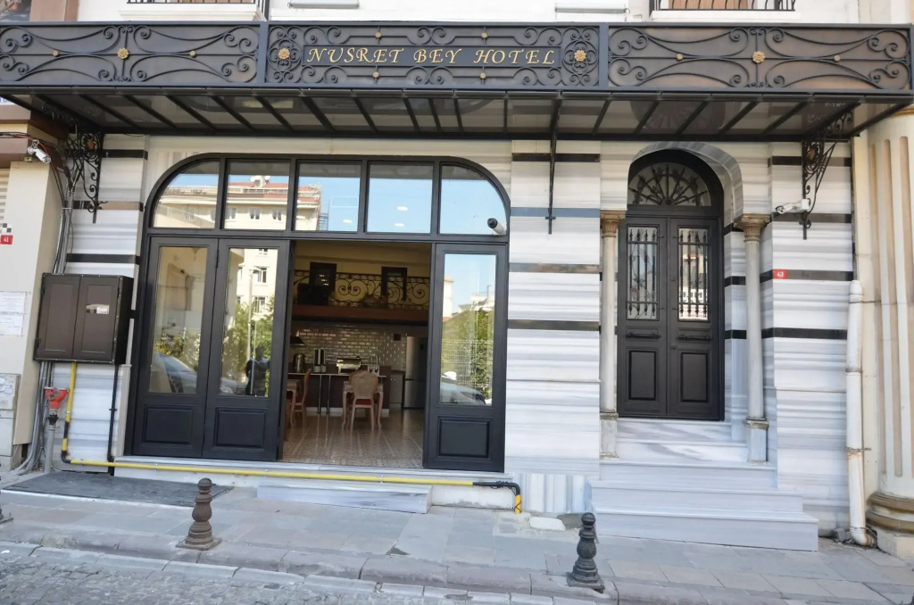 Nusret Bey Hotel — фото