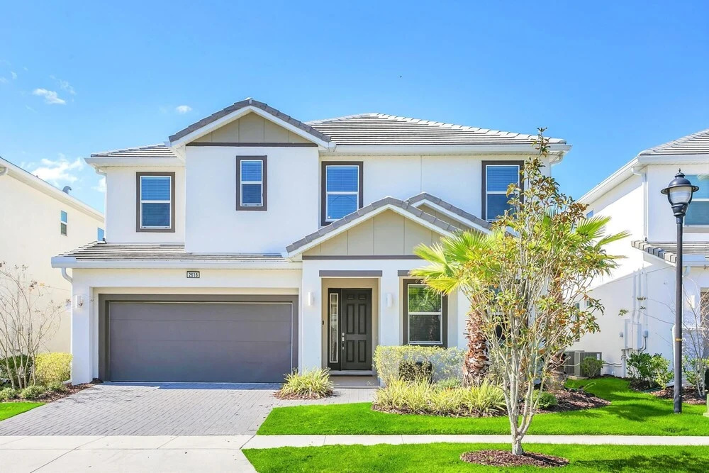 10br Luxury Mansion w Private Pool - Near Disney
