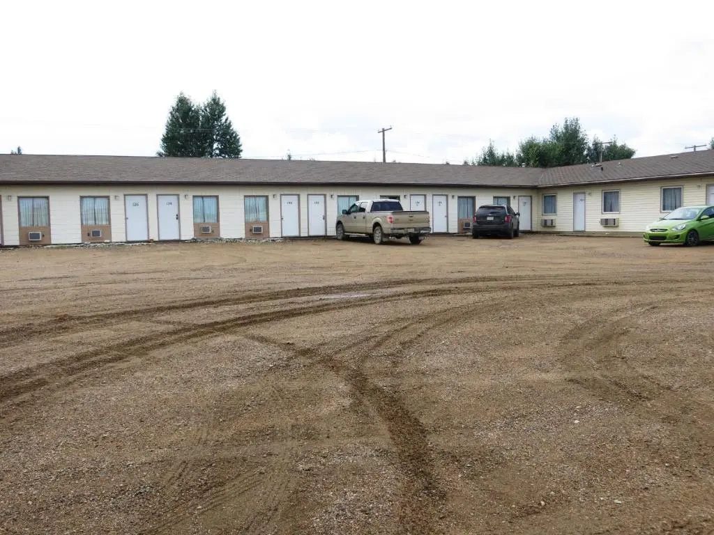 Macklin Motor Inn