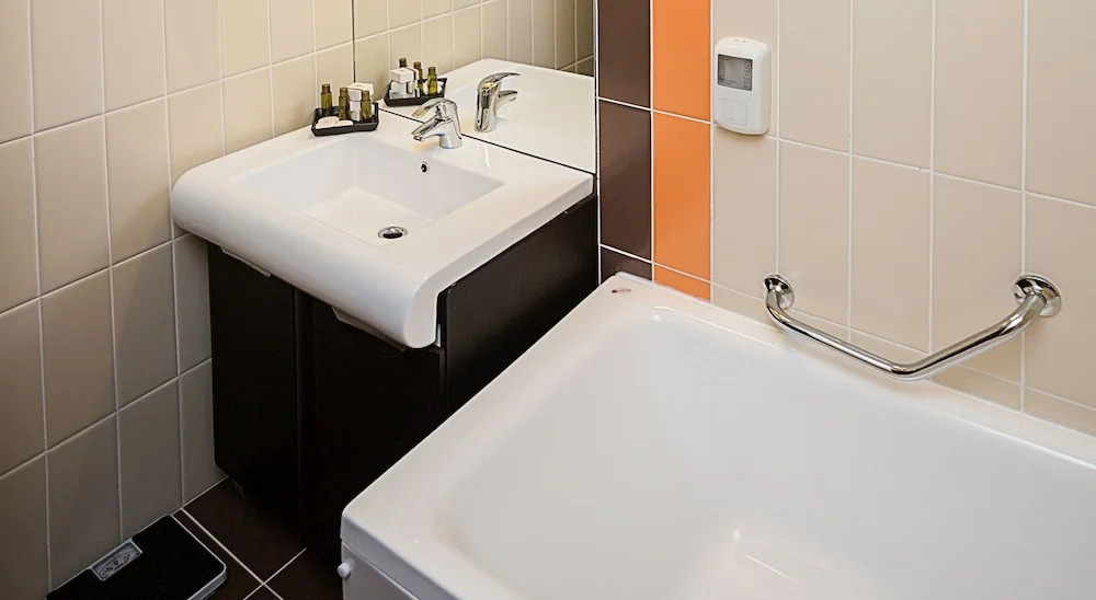 Четырёхместные апартаменты в Inter Business Bucharest Hotel