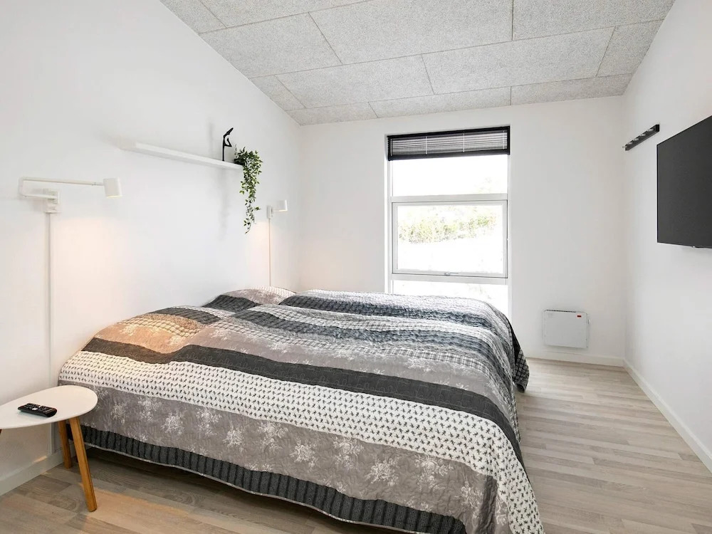 Peaceful Holiday Home in Blavand Denmark With Terrace - фото 5