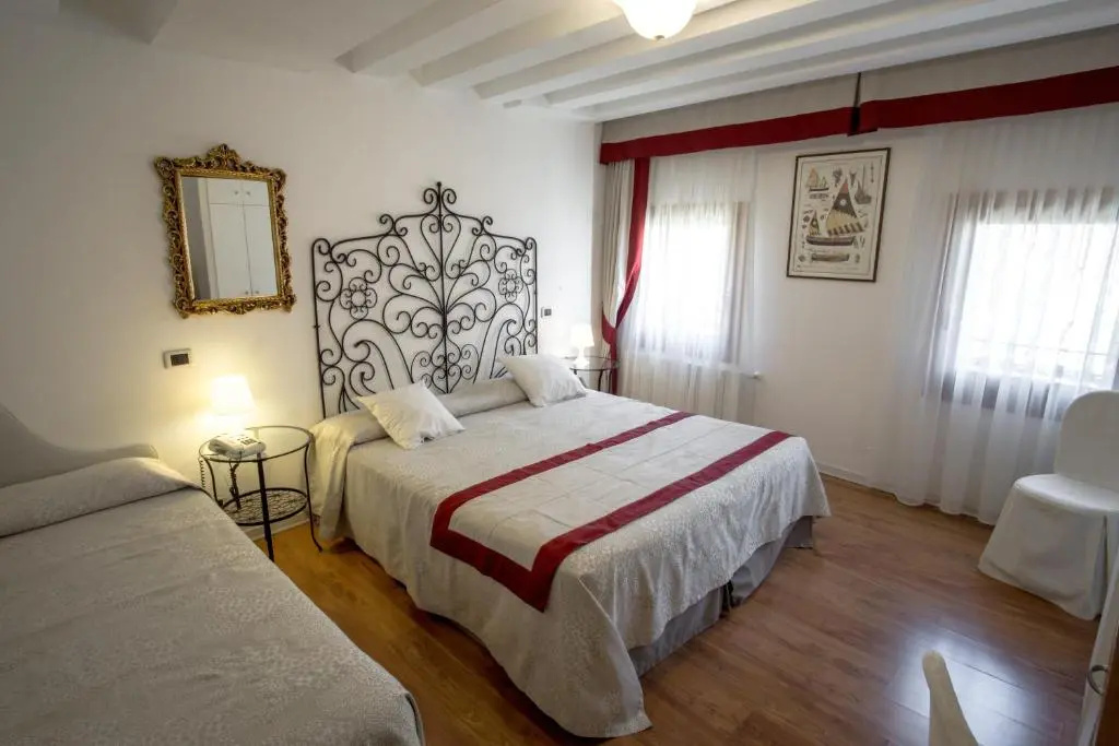 Hotel Antigo Trovatore - Chambres