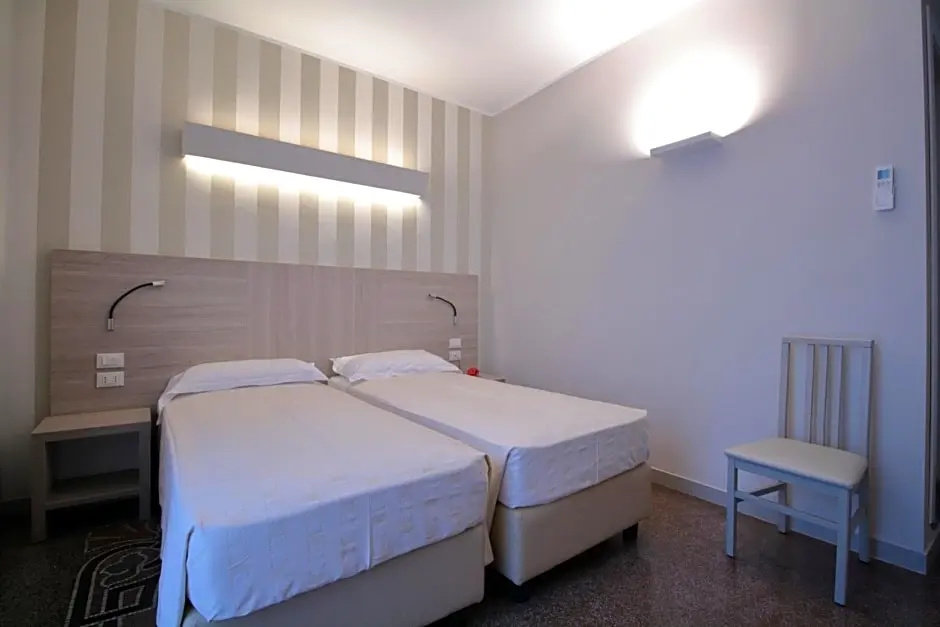 Hotel Vittoria & Orlandini - Chambres