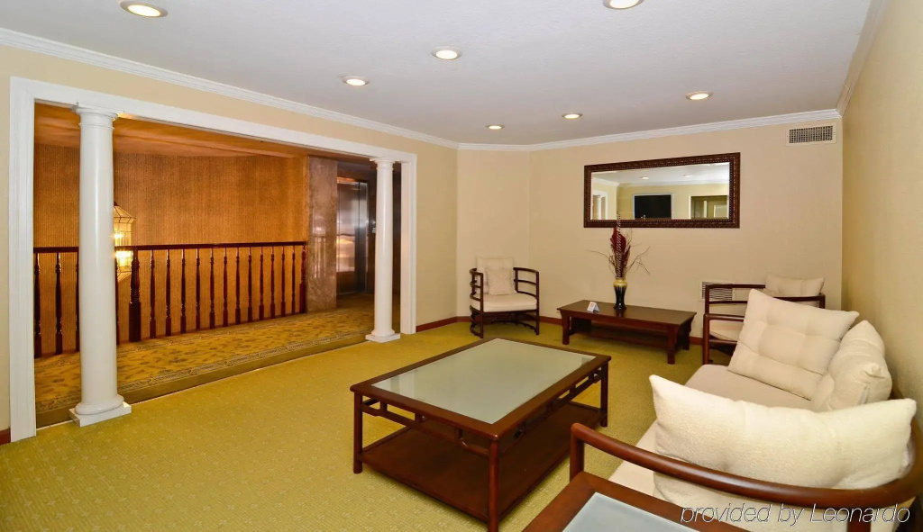 Best Western Plus Newport Mesa Inn - Général