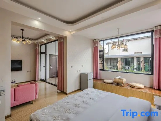 Family Attic Suite with balcony