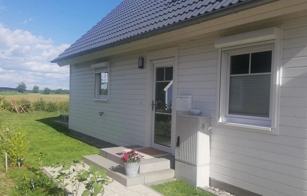 Nice Home in Zerpenschleuse With Wifi and 2 Bedrooms