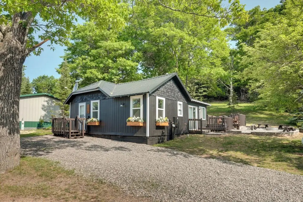 Eagle River Retreat Near Dam Lake w/ Boat Dock!