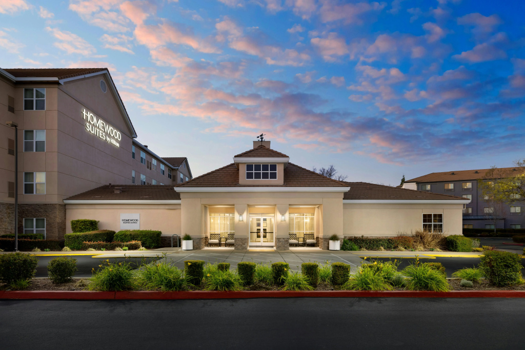 Homewood Suites by Hilton Sacramento Roseville