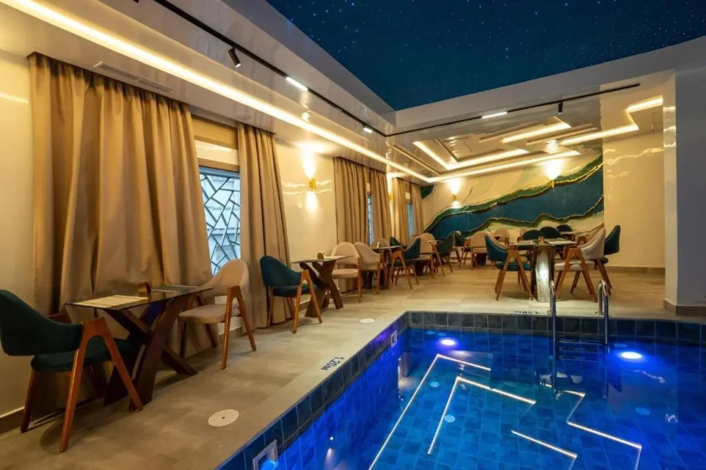 Hotel photo 16