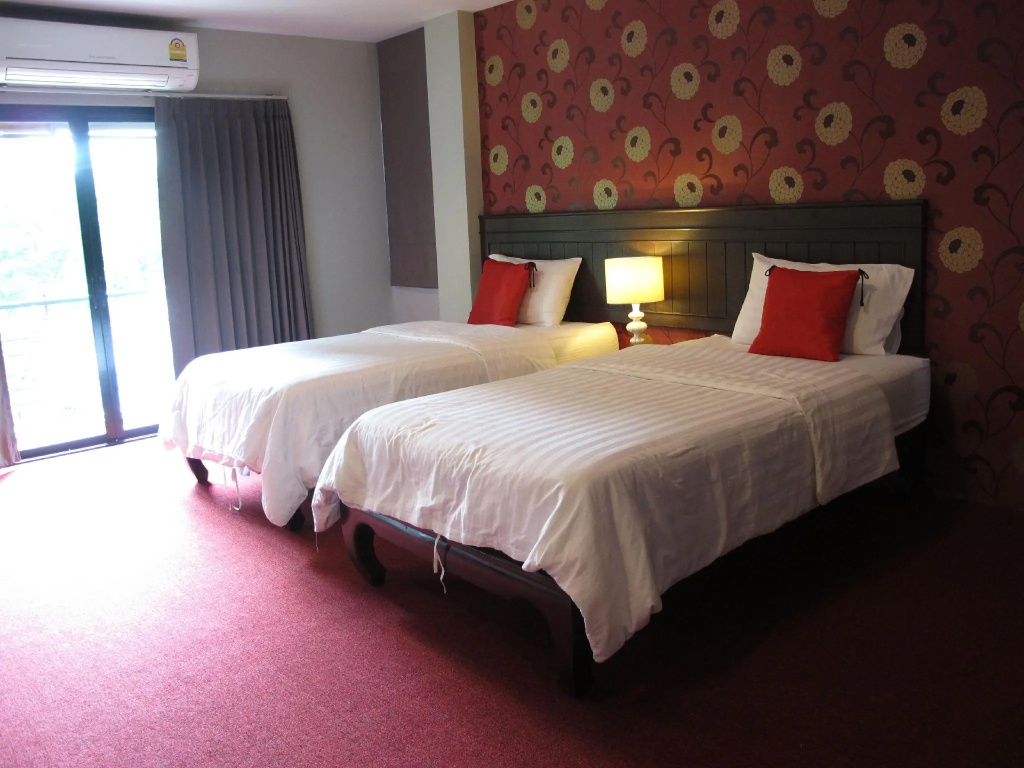 Deluxe Double room (twin beds)