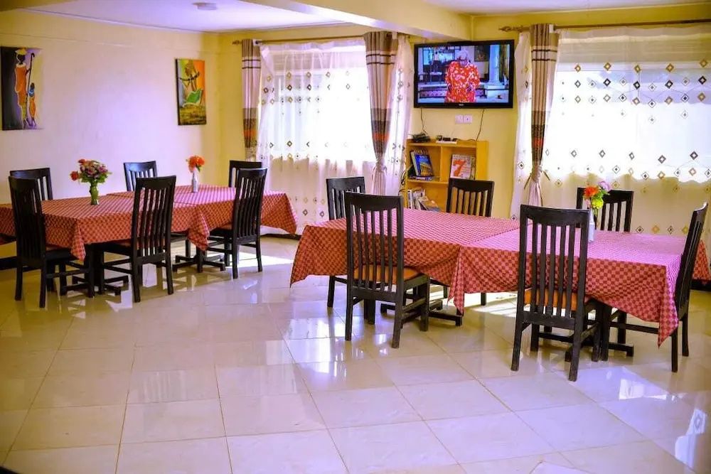 Food & Beverage
