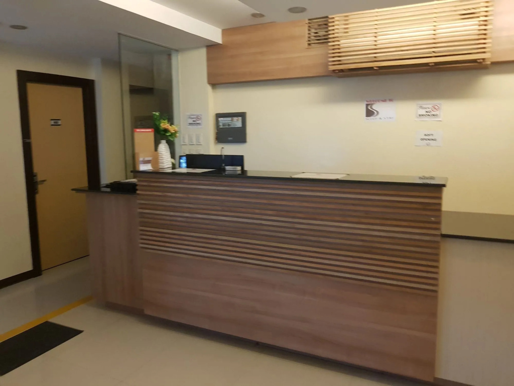 Sleep and Stay Hotel
