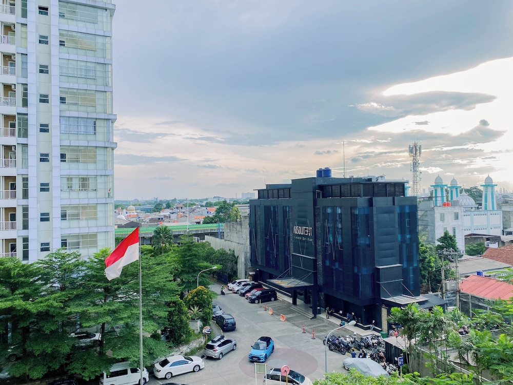 Compact White Tone 2Br At Pakubuwono Terrace Apartment