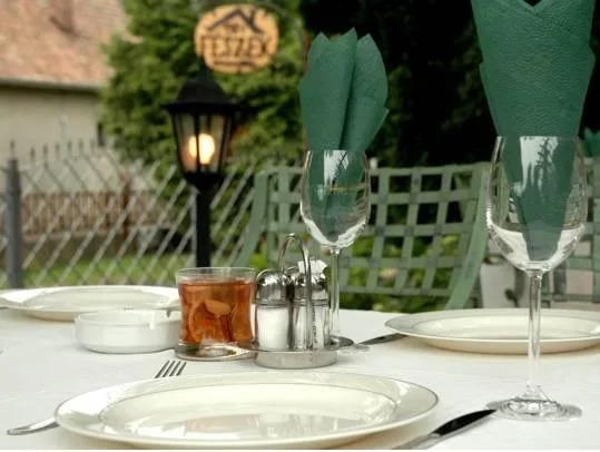 Fészek Apartmanház - фото 7