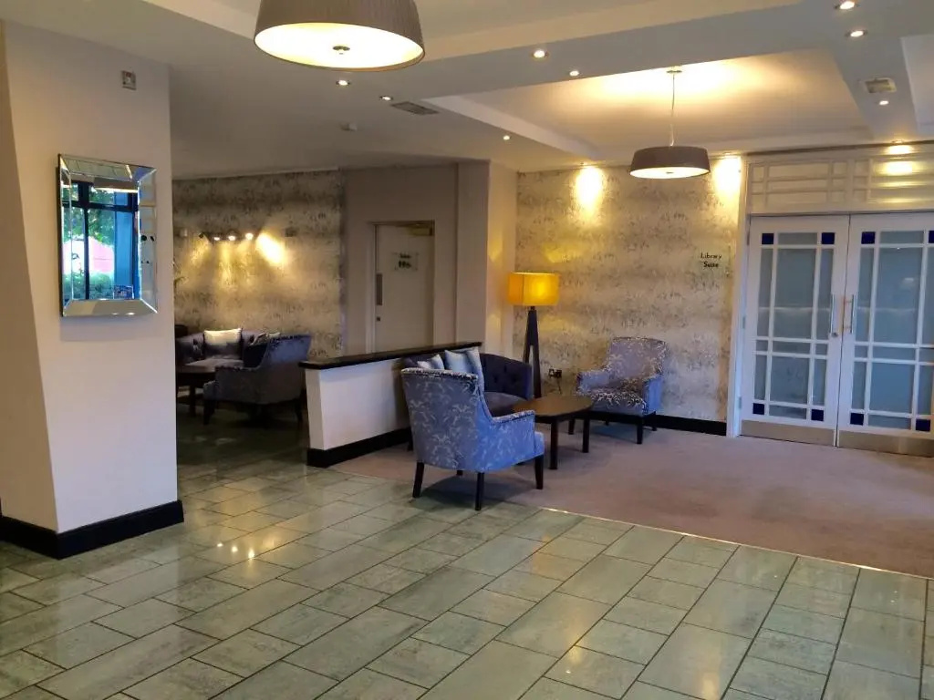 Waterford Marina Hotel - Général