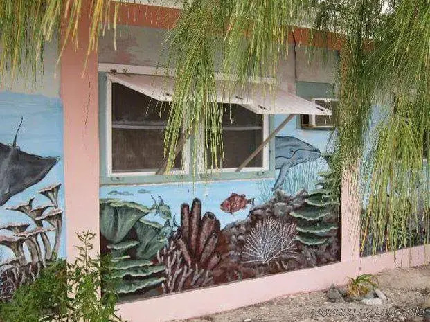 Tradewinds Guest Suites - фото 3