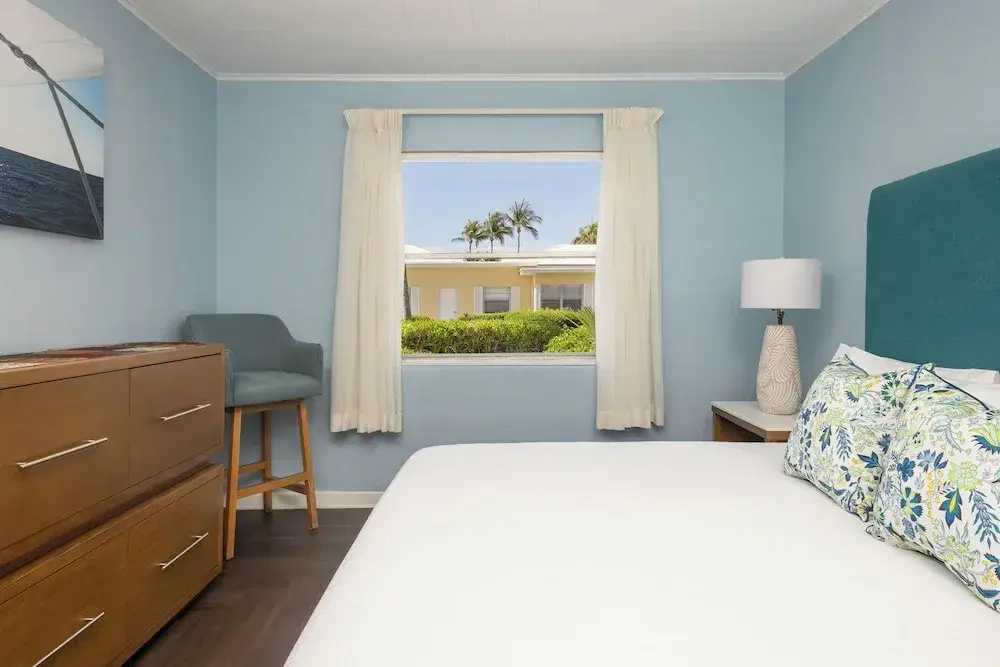 1 Bedroom Suite with ocean view