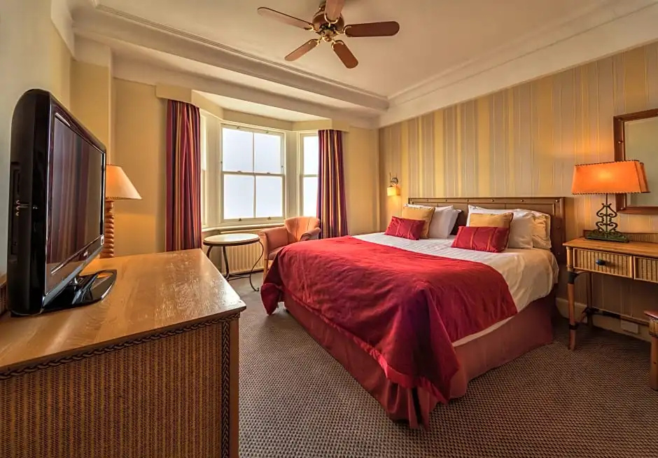 The Old Ship Hotel - Chambres