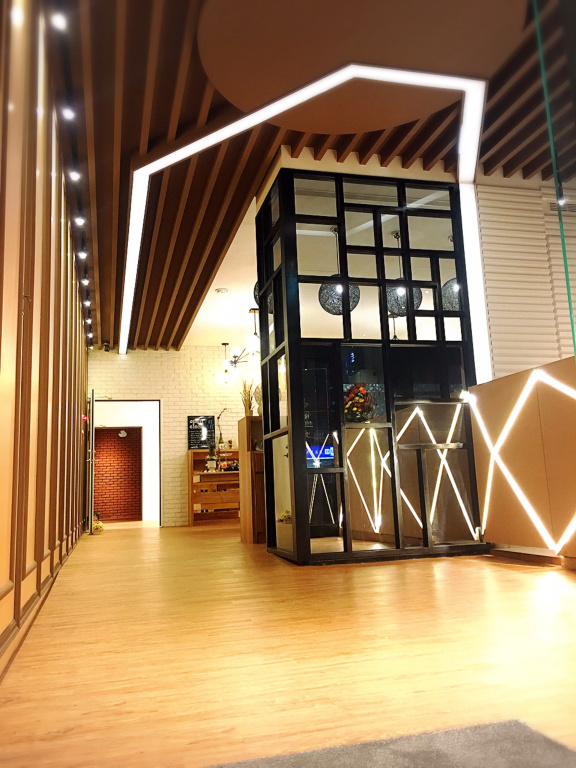 Hotel photo 12