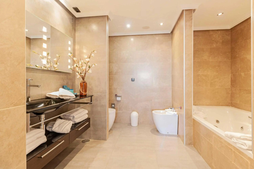 Hotel photo 38