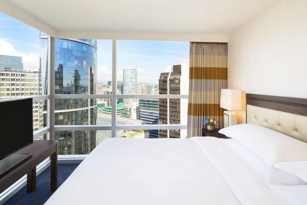 Sheraton Vancouver Wall Centre
