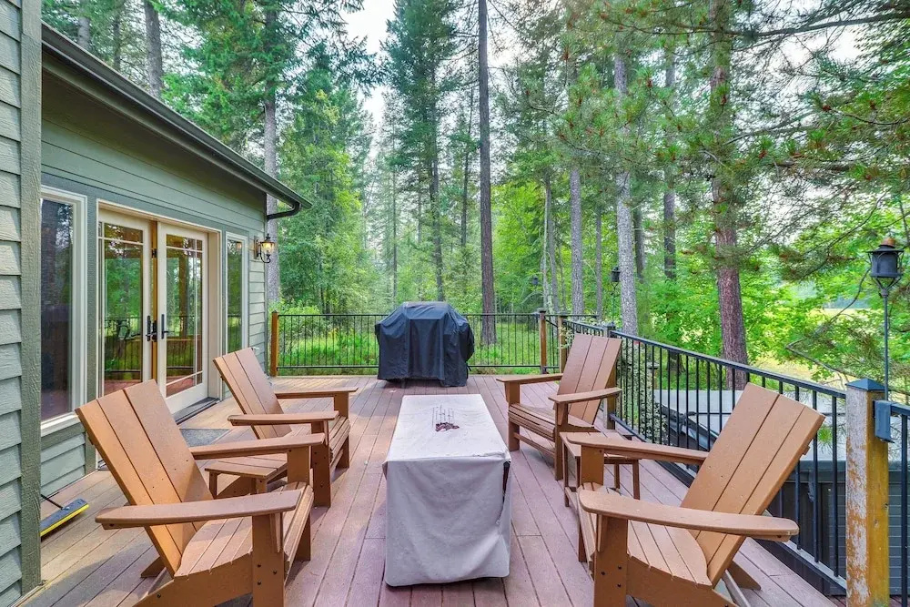 Pet-friendly Columbia Falls Home w/ Gas Grill!