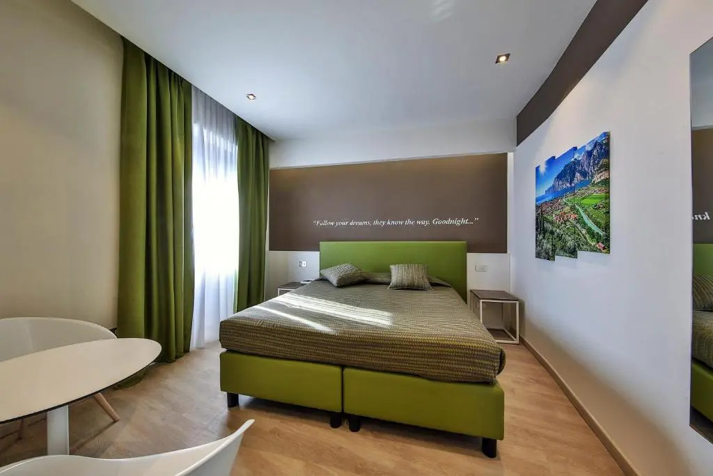 Hotel Ideal - Chambres
