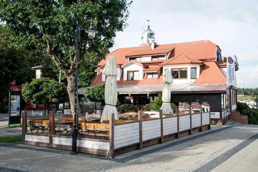 COLUMBUS Ustka - Limanowskiego 1