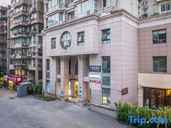 Xiangyun Hotel (Hangzhou Wulin Square Zhonghe Road Metro Station Branch)