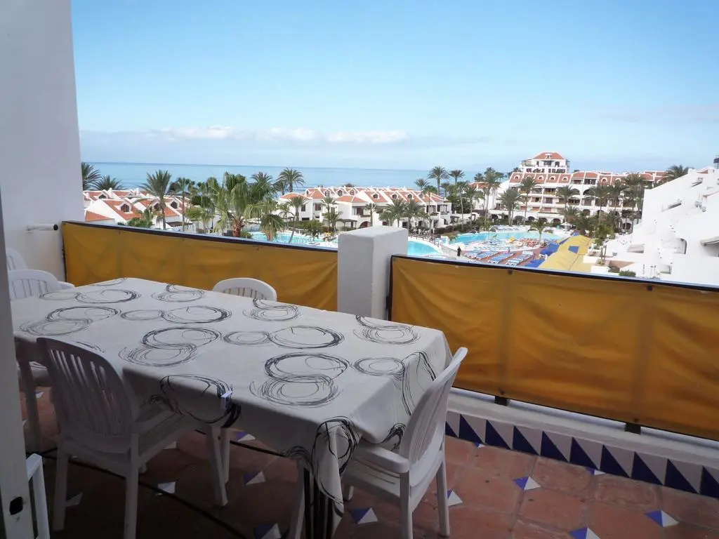 Balcony & Terrace