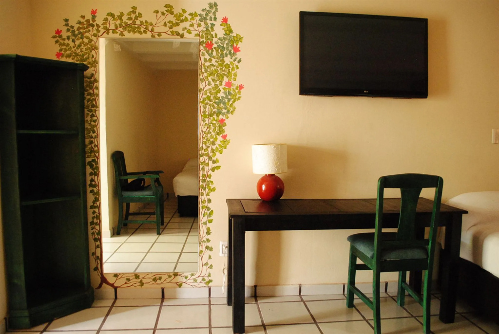 Hotel photo 12