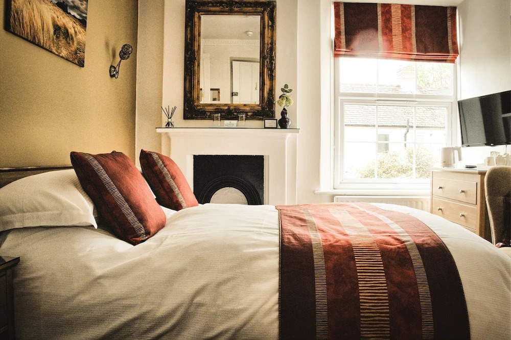 West End Guest House - фото 5