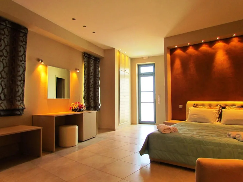 Superior room with balcony and with mountain view