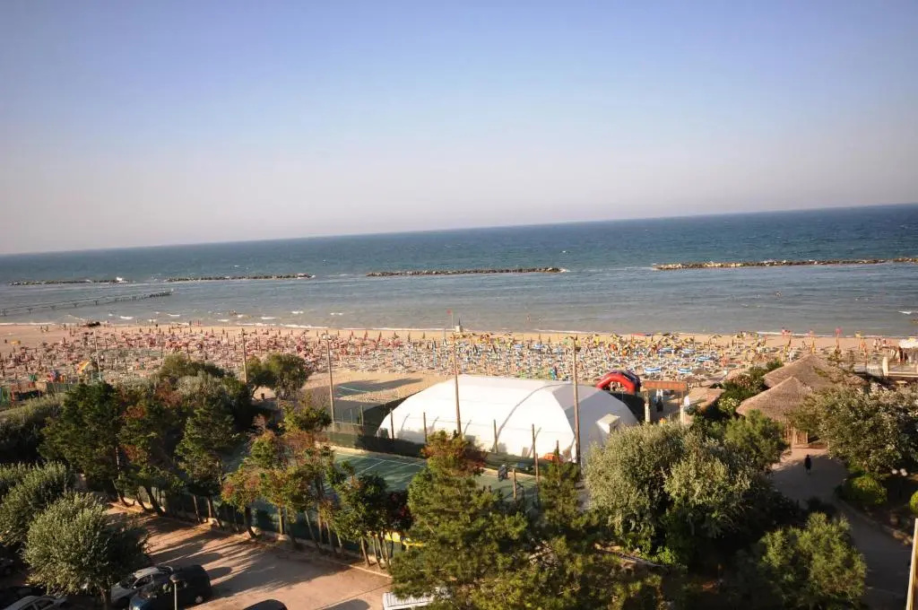 Grand Hotel Azzurra Club Lido Adriano - Chambres