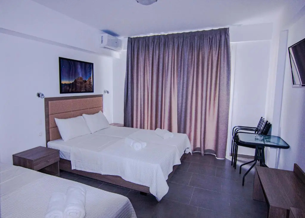 Standard Double room with garden view (full double bed)