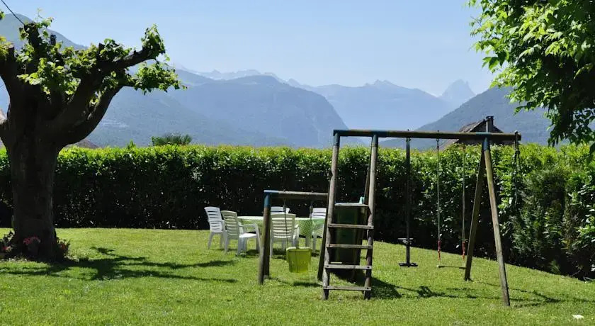 Chambres dHôtes Aux Pieds des Pics - фото 8