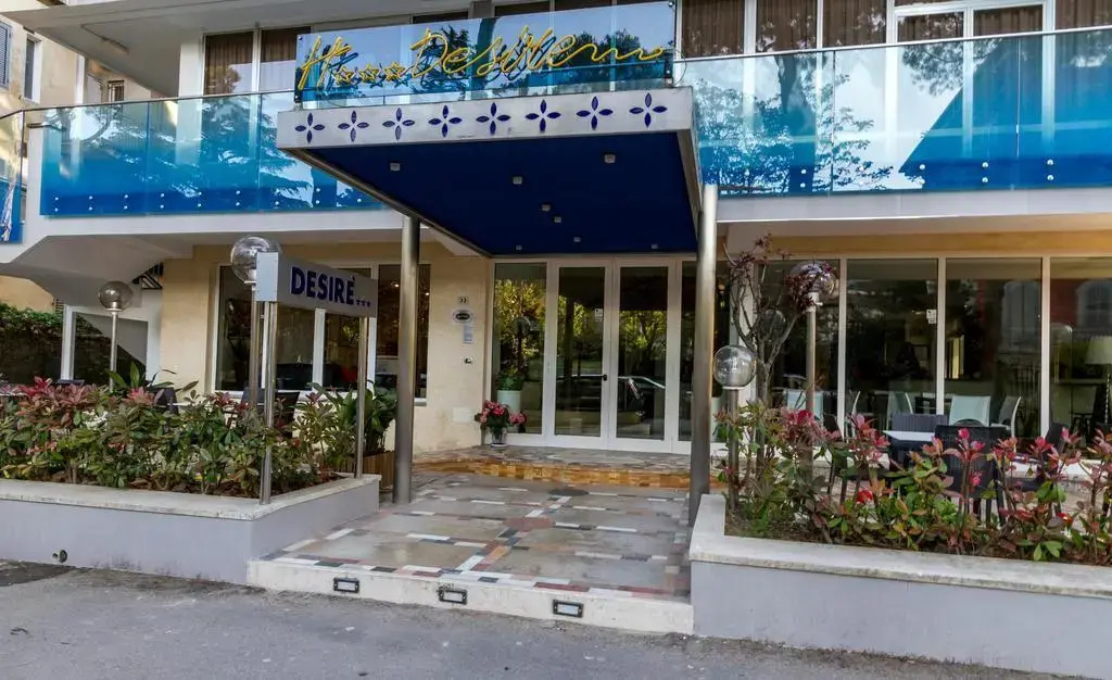 Hotel Desire' - Général