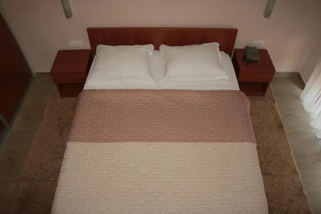 Hotel Perjanik - Chambres