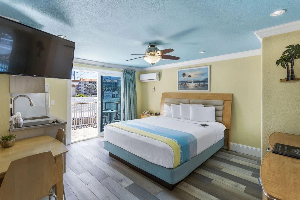 Bayview Plaza Waterfront Resort - Général